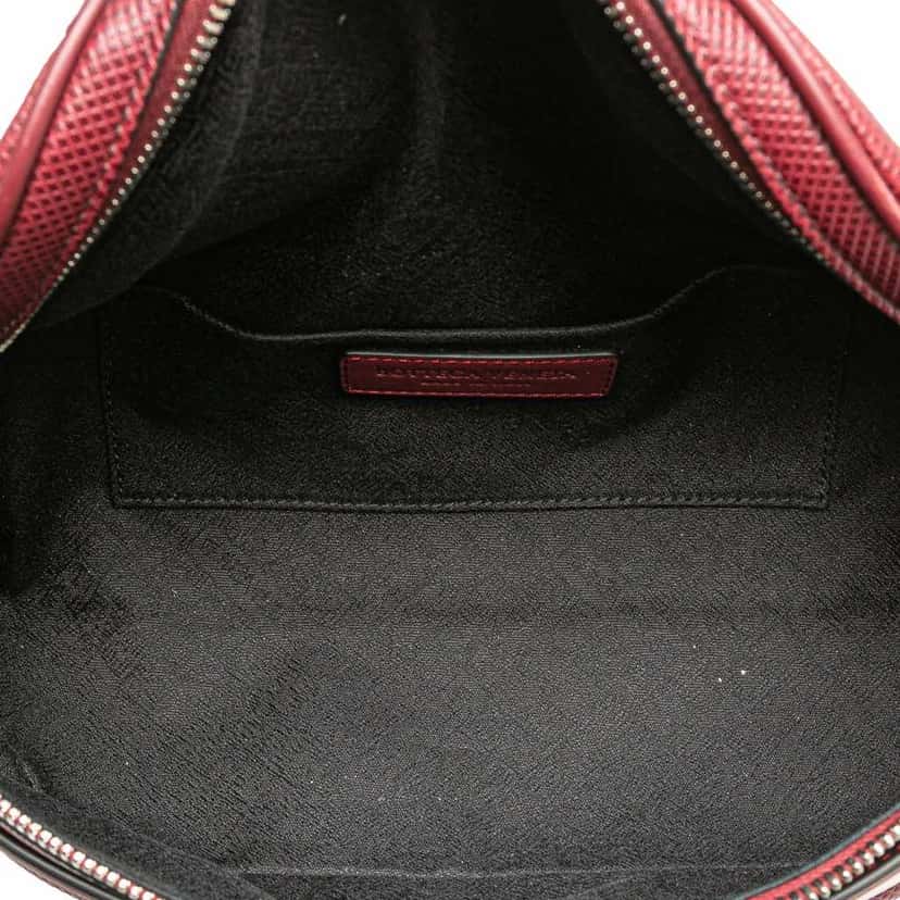 Bottega Veneta Textured Leather Marco Polo Belt Bag Red Leather Good condition - Model View