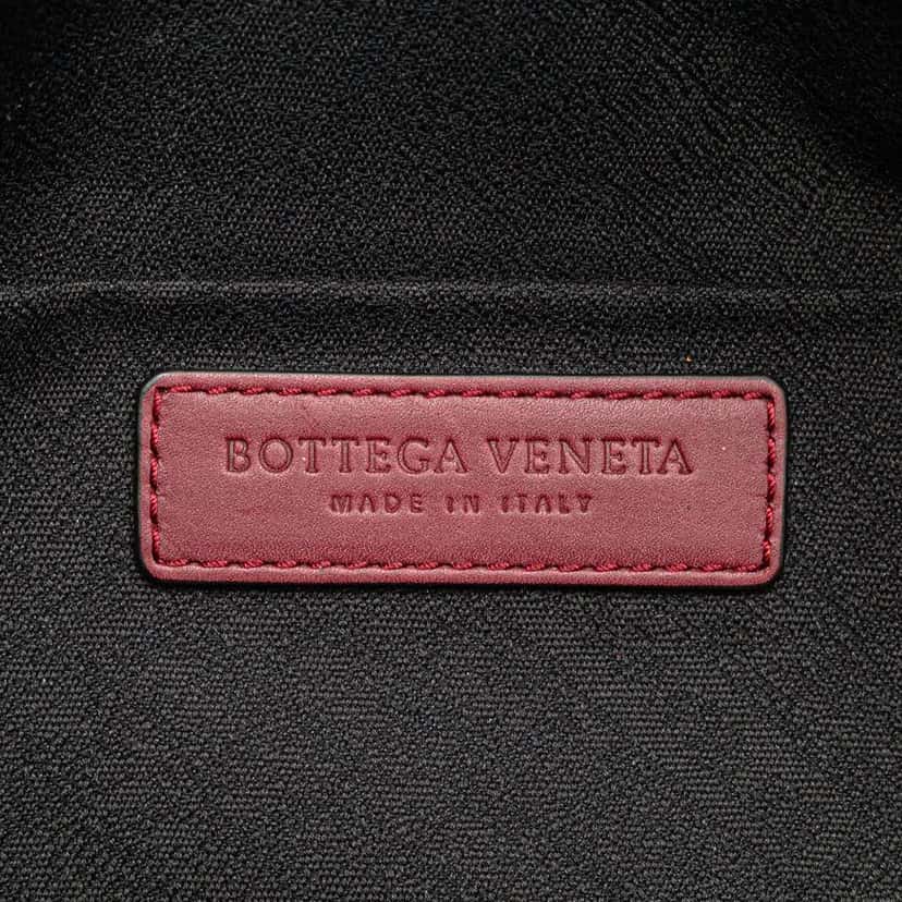 Bottega Veneta Textured Leather Marco Polo Belt Bag Red Leather Good condition - Box View
