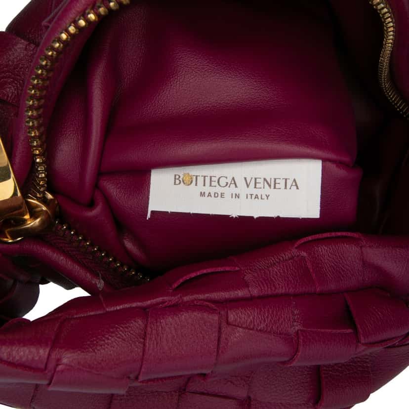 Bottega Veneta Mini Nappa Intrecciato Jodie Pink Leather Good condition - Model View