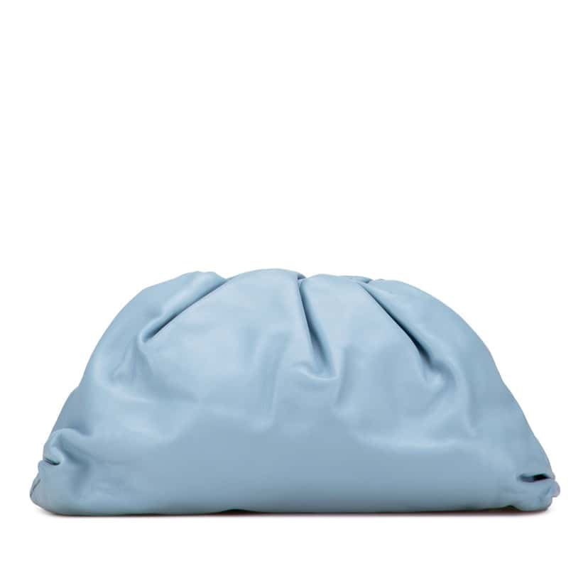 Bottega Veneta Lambskin The Pouch Blue Leather Good condition - Front View