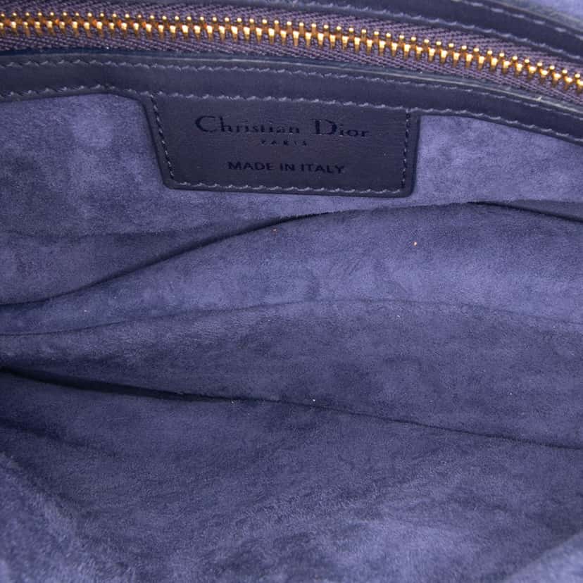 Dior Ultra Matte Calfskin Saddle Bag Blue Leather Good condition - Model View