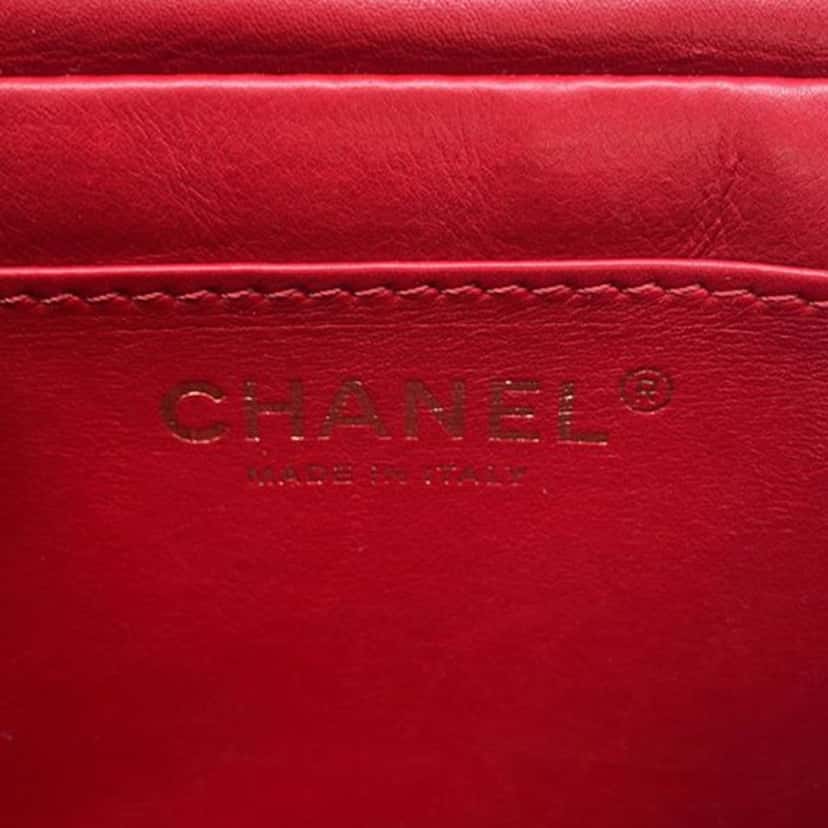 Chanel Mini Quilted Calfskin Nailed CC Flap Red Leather Good condition - Box View
