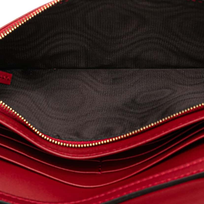 Gucci Microguccissima Wallet on Strap Red Leather Good condition - Model View