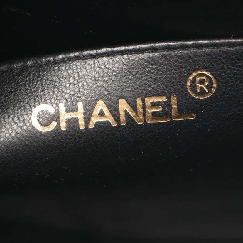 Chanel Caviar Mademoiselle Kelly Top Handle Bag Black Leather Good condition - Model View