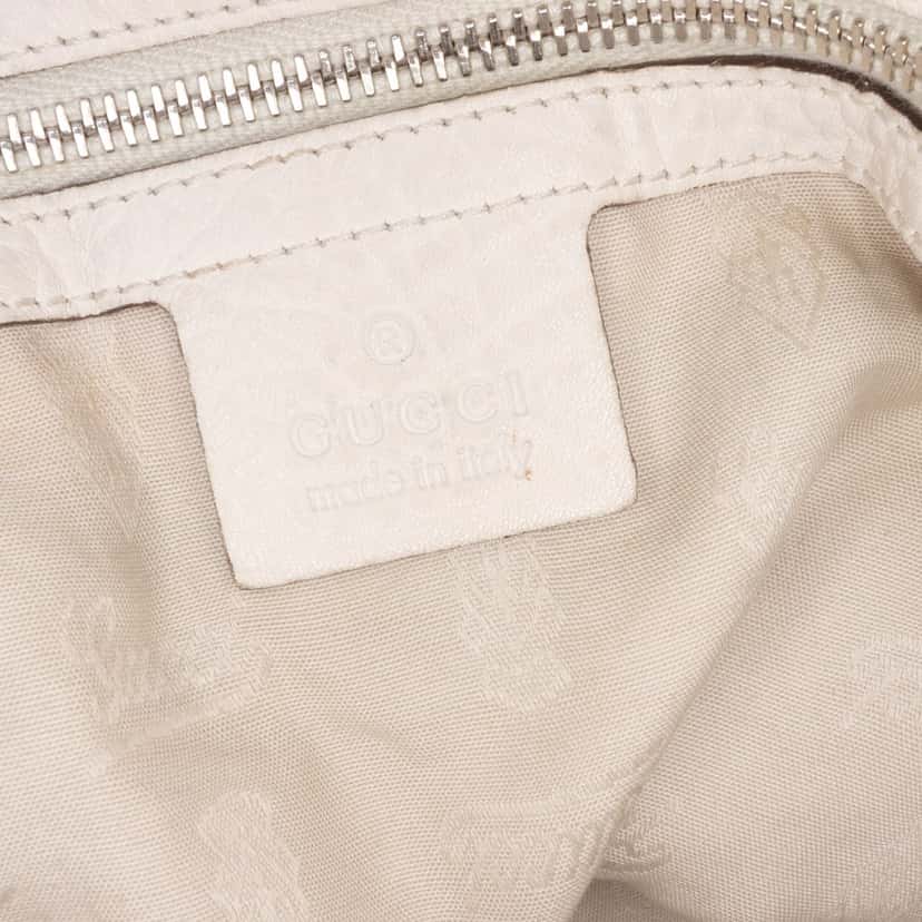 Gucci Large Pebbled Calfskin Bamboo Bar Tassel Tote White Leather Good condition - Box View