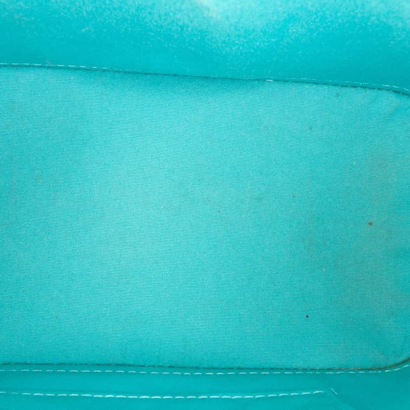 Louis Vuitton Monogram Vernis Alma BB Green Leather Good condition - Model View