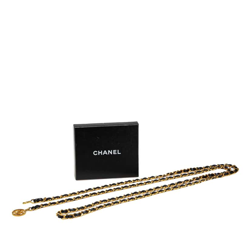 Chanel Gold Plated CC Leather Woven Chain Belt Gold Metal Good condition - Model View
