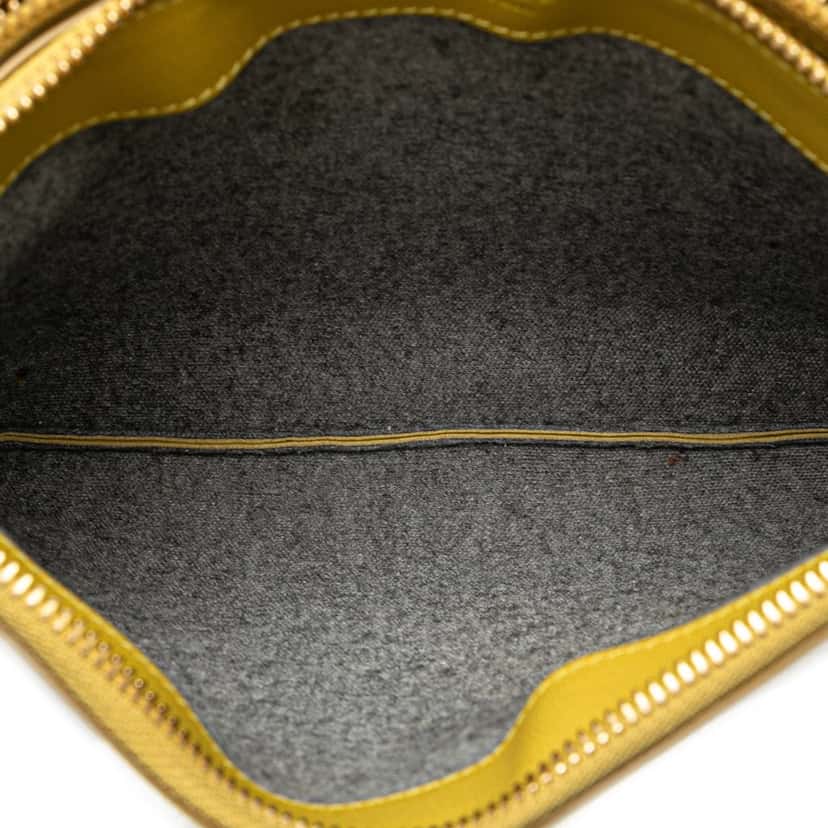 Celine Large Lambskin Trio Crossbody Yellow Leather Fair condition - Model View