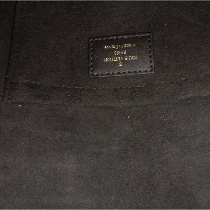Louis Vuitton Epi Padlock On Strap Black Leather Good condition - Box View