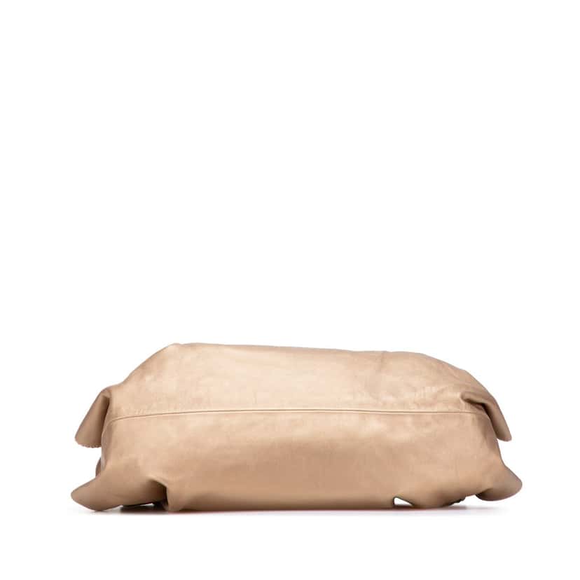 Loewe Metallic Nappa Aire Gold Leather Good condition - Inside View