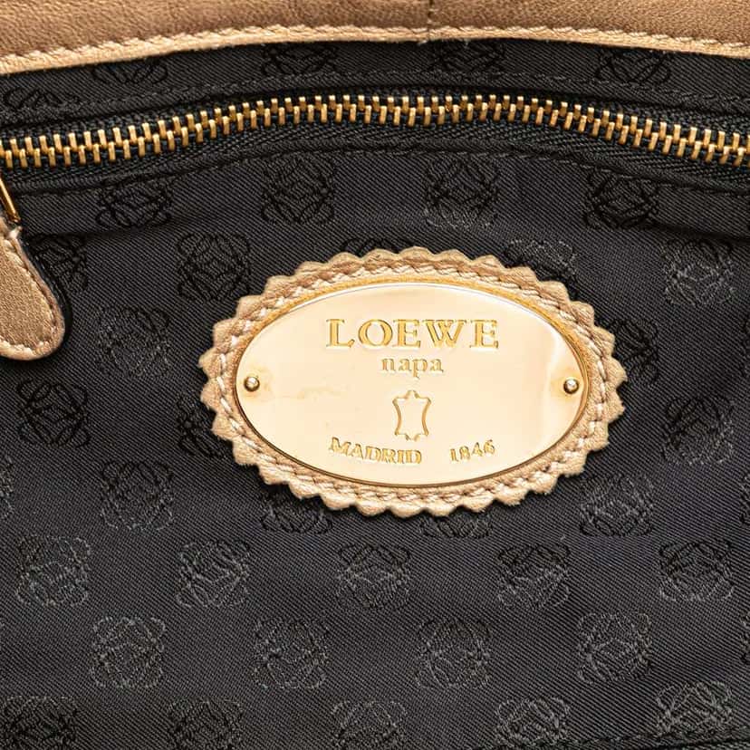 Loewe Metallic Nappa Aire Gold Leather Good condition - Box View