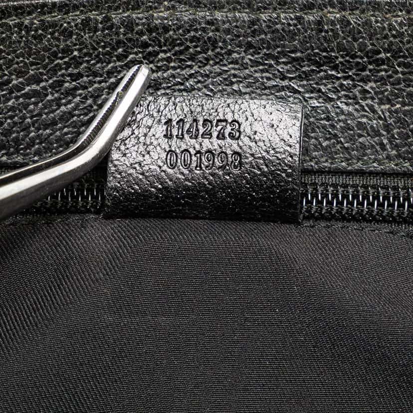 Gucci GG Canvas Crossbody Black Canvas Good condition - Box View