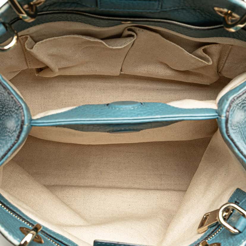 Gucci Small Calfskin Bamboo Shopper Satchel Blue Leather Good condition - Model View