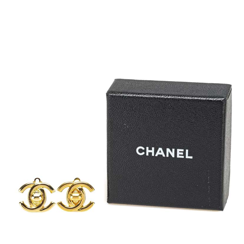 Chanel Gold Plated CC Turn Lock Clip On Earrings Gold Metal Good condition - Model View