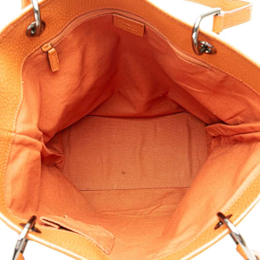 Gucci Large GG Canvas Eclipse Tote Brown Canvas Good condition - Model View