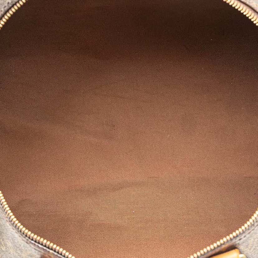 Louis Vuitton Monogram Speedy 40 Brown Canvas Good condition - Model View