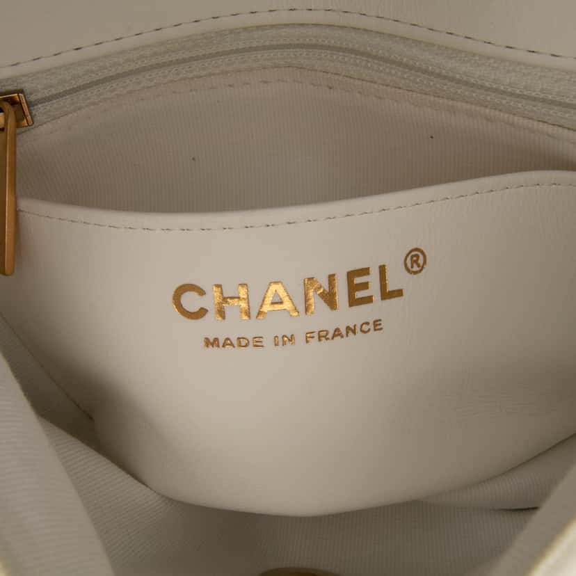 Chanel Mini Square Classic Lambskin Casino Royale Charms Single Flap White Leather Good condition - Box View