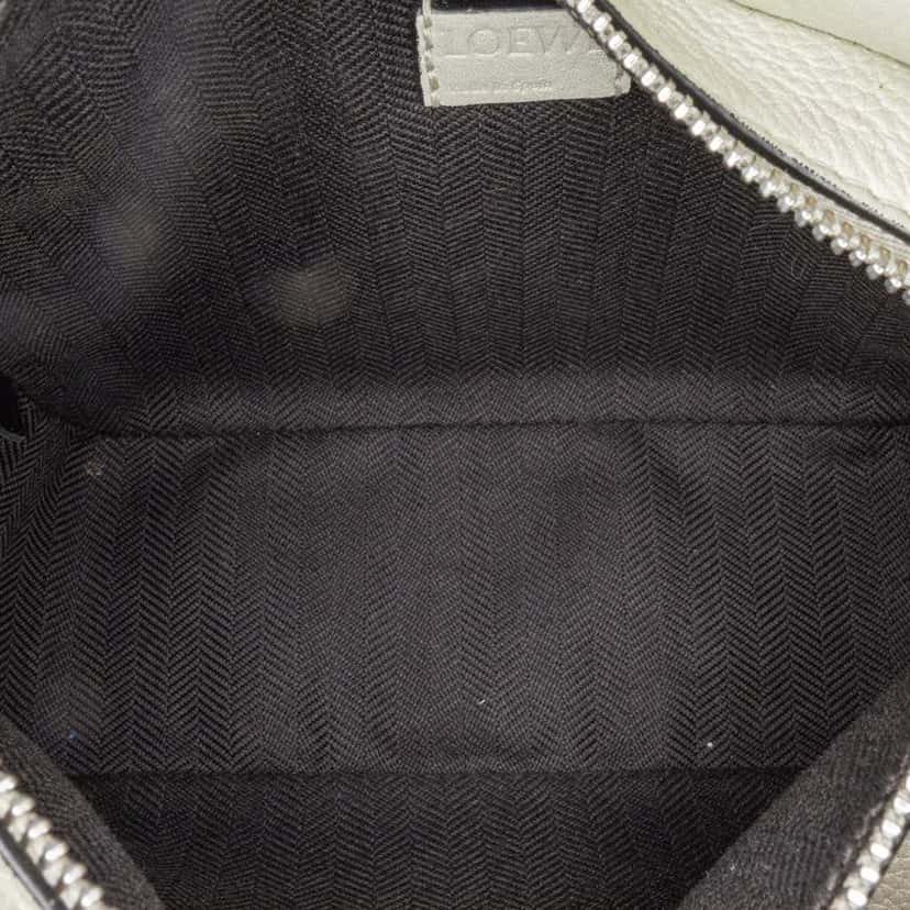 Loewe Mini Calfskin Puzzle Satchel White Leather Good condition - Box View