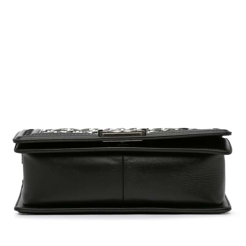 Chanel Old Medium Bicolor Woven Calfskin Boy Flap Black Leather Good condition - Model View