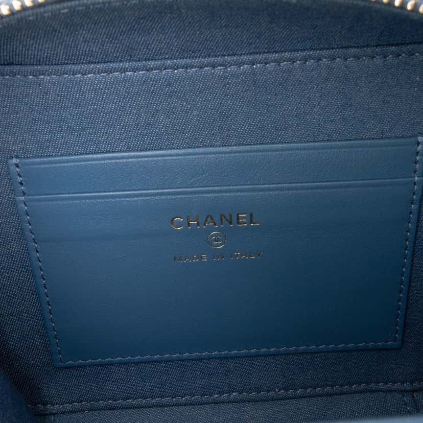 Chanel Quilted Denim Pearl Crush Camera Bag Blue Denim Good condition - Box View