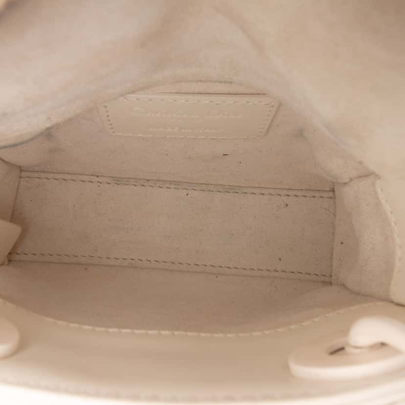 Dior Micro Ultra Matte Calfskin Cannage Diamond Motif Lady Dior White Leather Very good condition - Model View