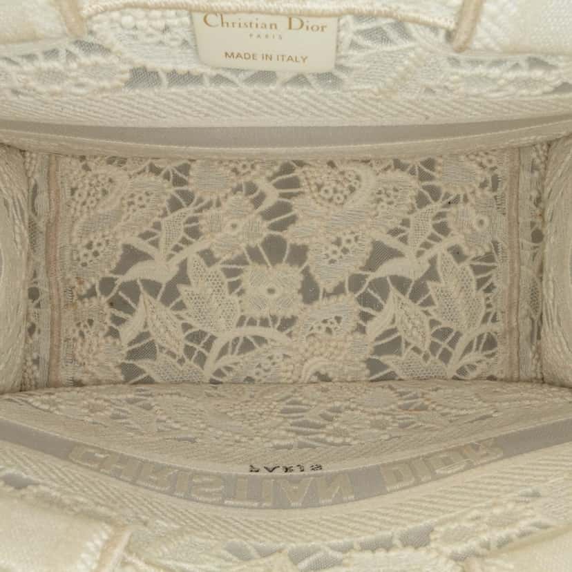 Dior Small D-Lace Embroidery Book Tote White Canvas Good condition - Box View