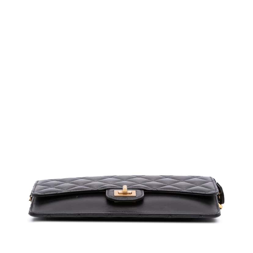 Chanel Quilted Aged Calfskin Reissue Pouch With Chain Black Leather Good condition - Inside View