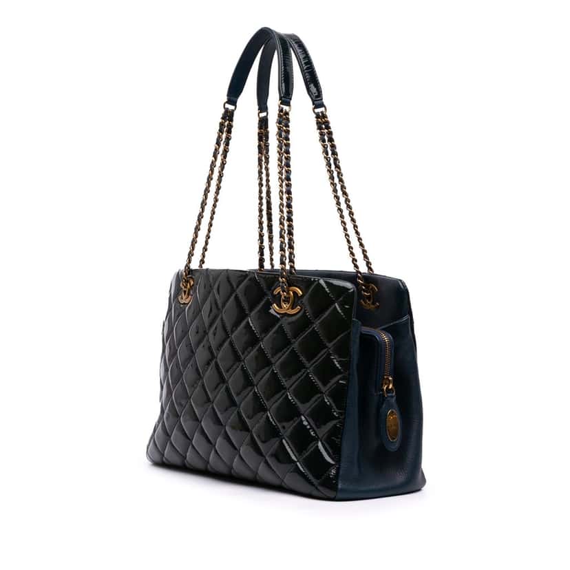 Chanel Paris Salzburg Patent and Goatskin CC Eyelet Tote Blue Leather Good condition - Back View
