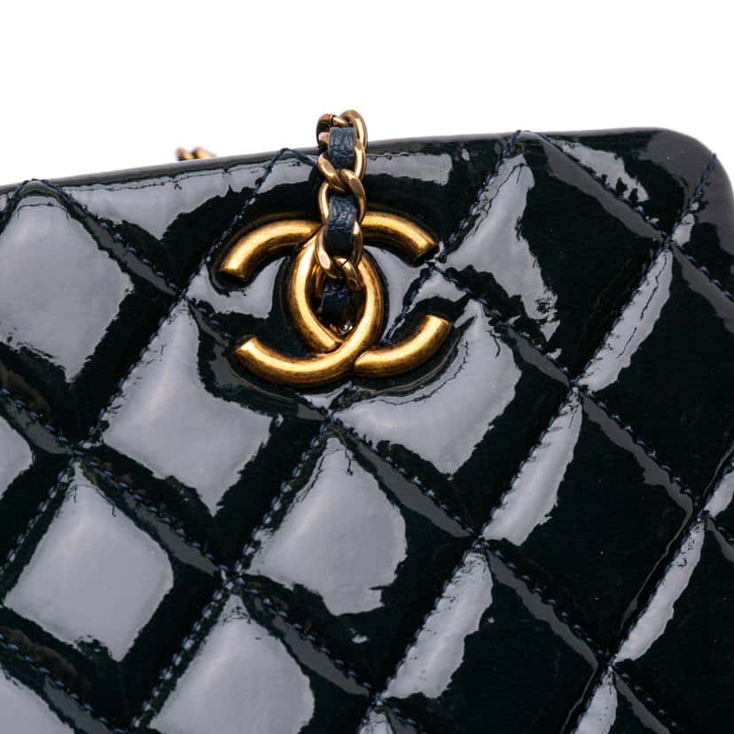 Chanel Paris Salzburg Patent and Goatskin CC Eyelet Tote Blue Leather Good condition - Box View
