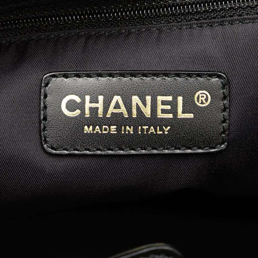 Chanel New Travel Line Nylon Handbag Blue Good condition - Box View