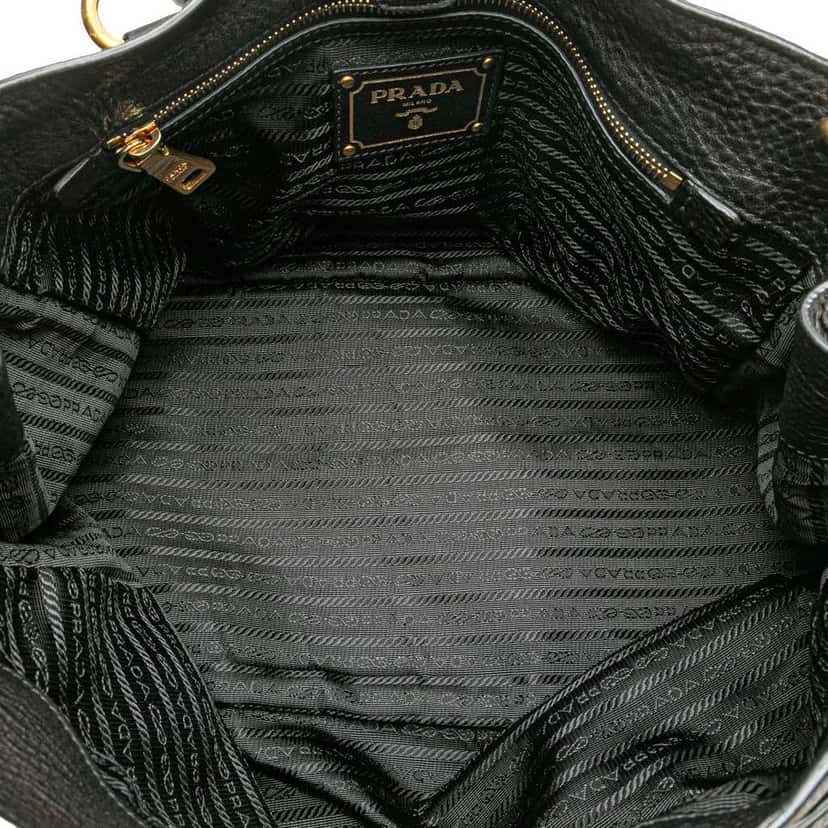 Prada Vitello Daino Open Convertible Tote Black Leather Good condition - Model View