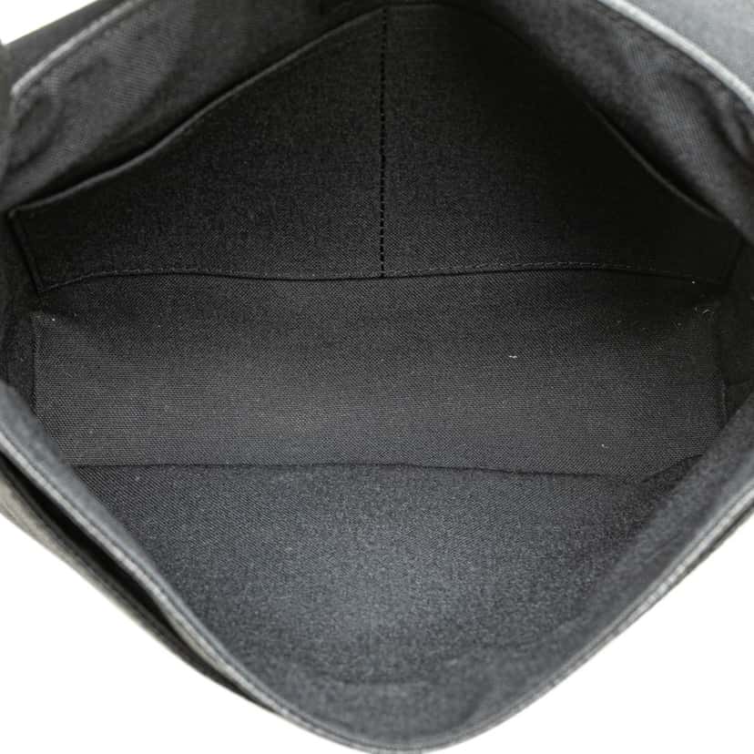 Louis Vuitton Damier Graphite District PM Black Canvas Good condition - Model View