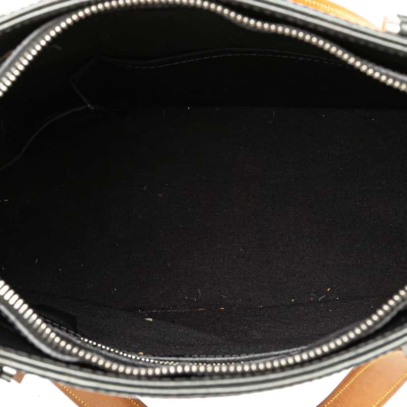 Louis Vuitton Monogram Mat Stockton Grey Leather Good condition - Model View
