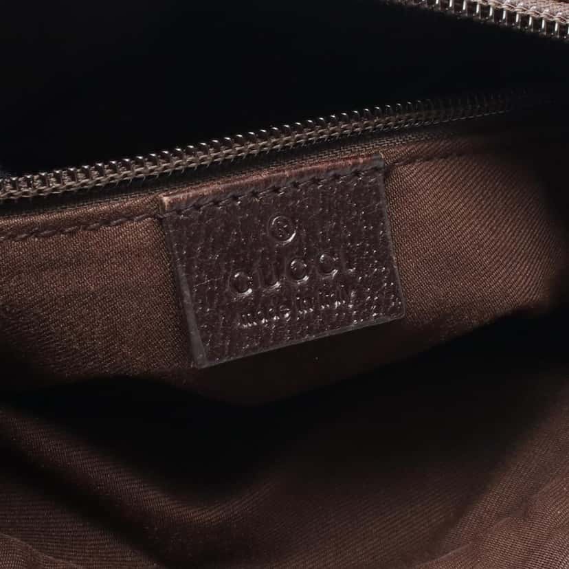 Gucci GG Canvas Web Crossbody Brown Canvas Good condition - Model View