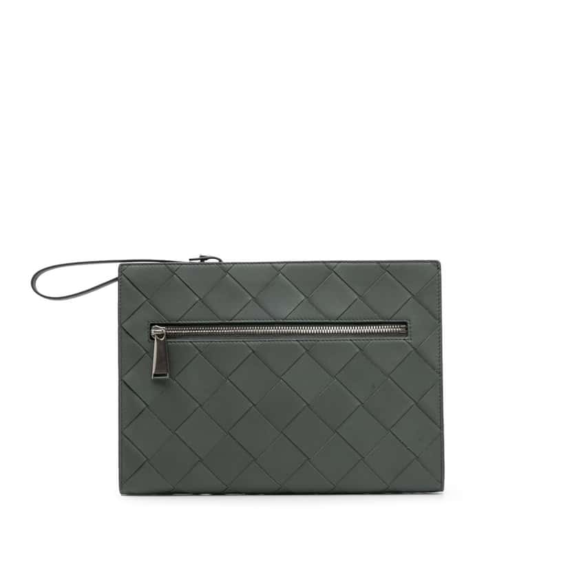 Bottega Veneta Nappa Maxi Intrecciato Clutch Green Leather Good condition - Front View