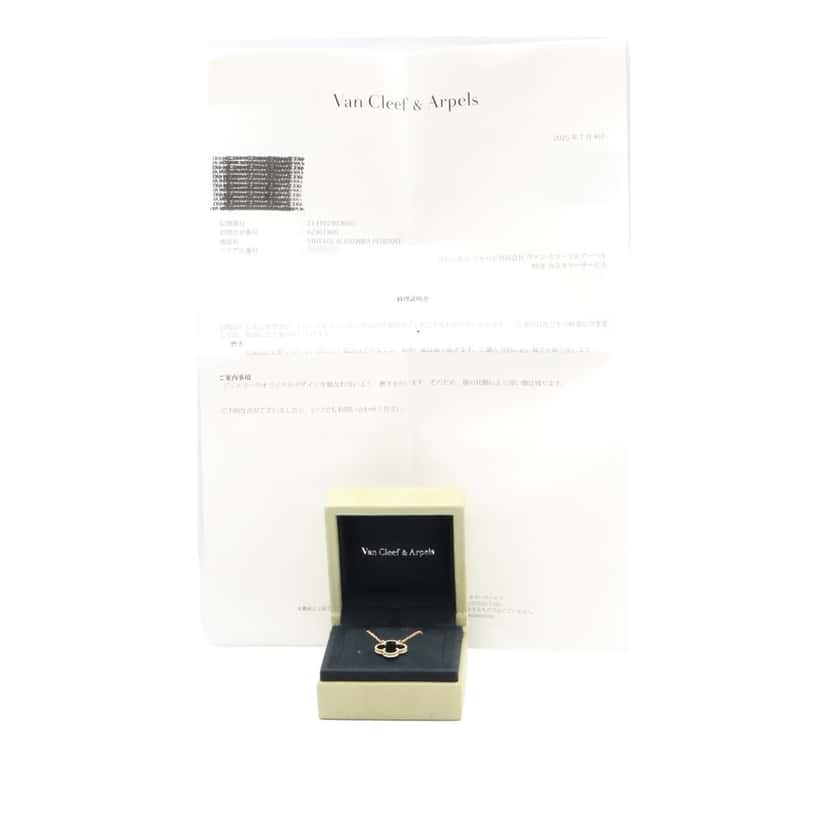 Van Cleef & Arpels 18K Yellow Gold and Onyx Vintage Alhambra Pendant Necklace Gold Gold Good condition - Box View