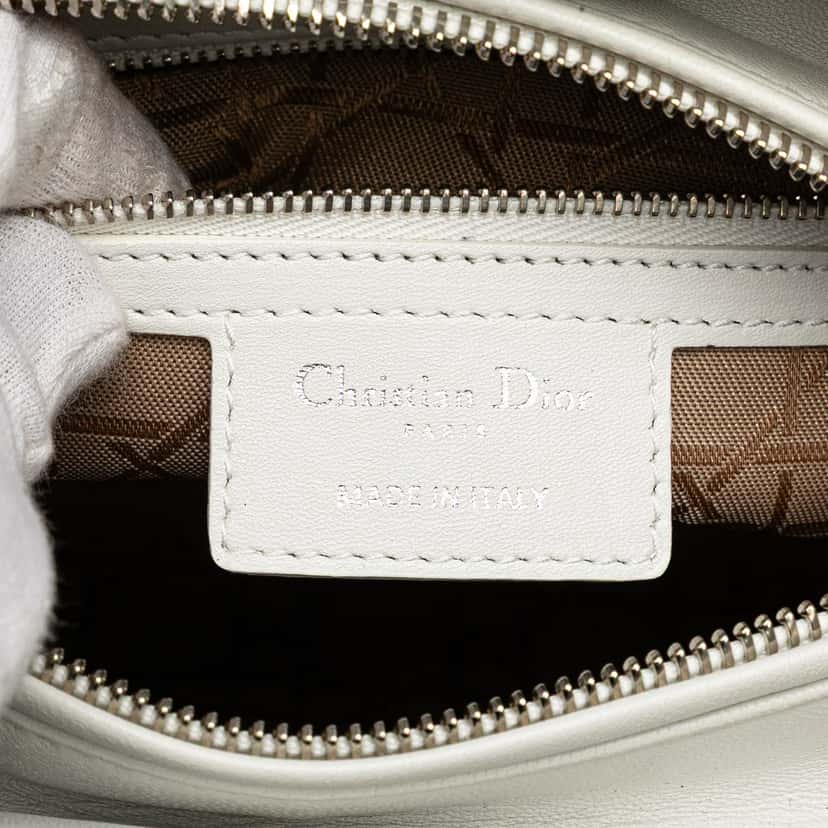 Dior Medium Lambskin Cannage Lady Dior White Leather Good condition - Box View