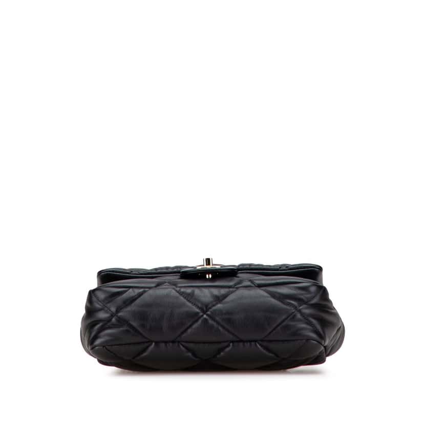 Chanel Medium Quilted Calfskin Bubbly Flap Black Leather Good condition - Inside View