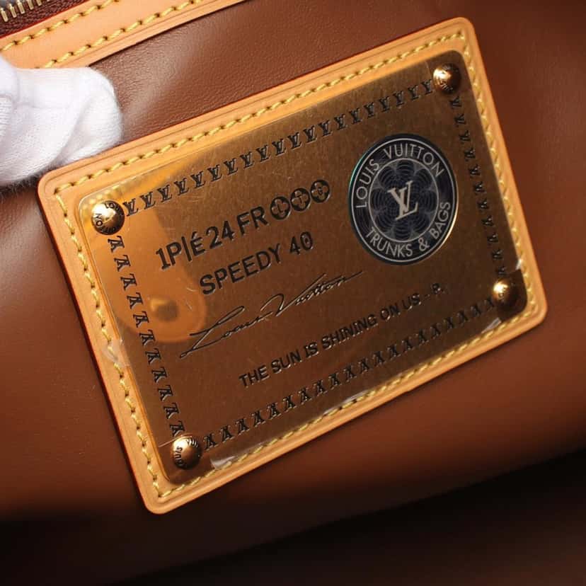 Louis Vuitton Monogram Speedy P9 Bandouliere 40 Yellow Leather Good condition - Box View