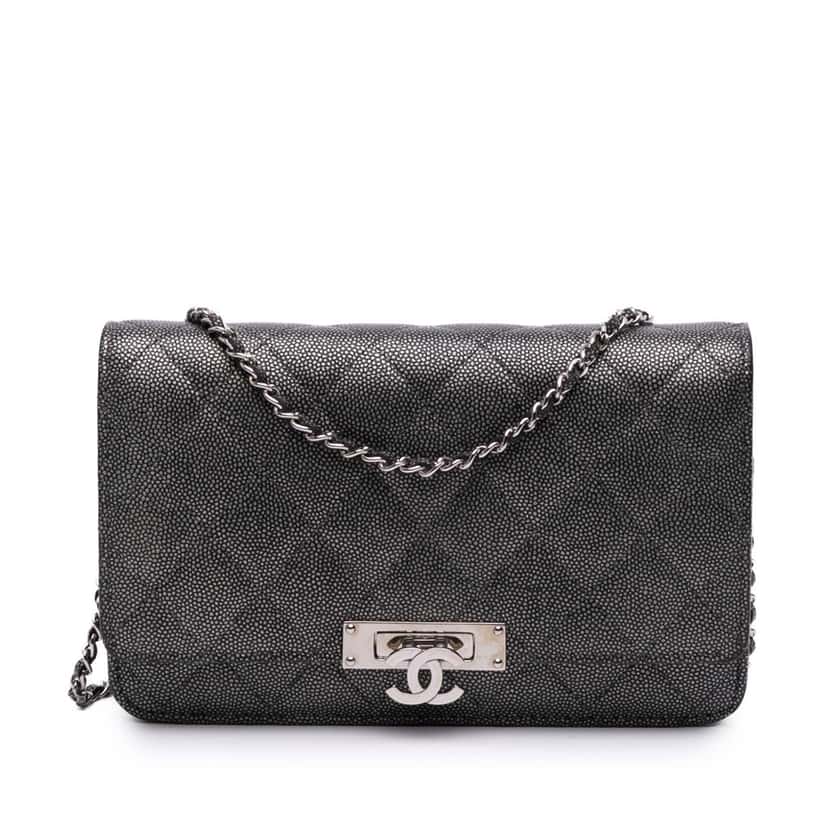 Chanel Quilted Metallic Caviar Golden Class Wallet On Chain Black Leather Good condition - Front View