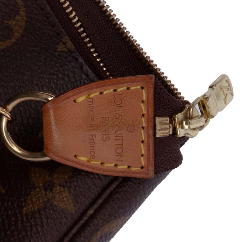 Louis Vuitton Monogram Mini Pochette Accessoires Brown Canvas Good condition - Box View