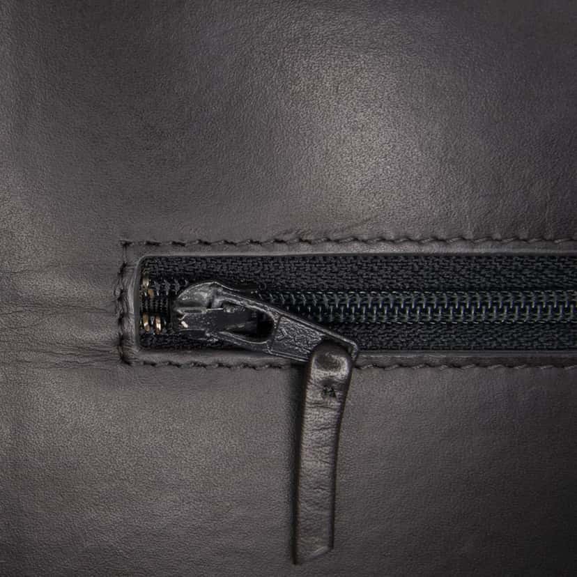 Chanel CC Quilted Shiny Crumpled Calfskin Wallet on Chain Brown Leather Good condition - Box View