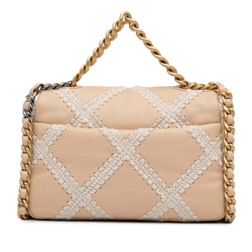 Chanel Medium Crochet Calfskin 19 Flap Brown Leather Good condition - Model View