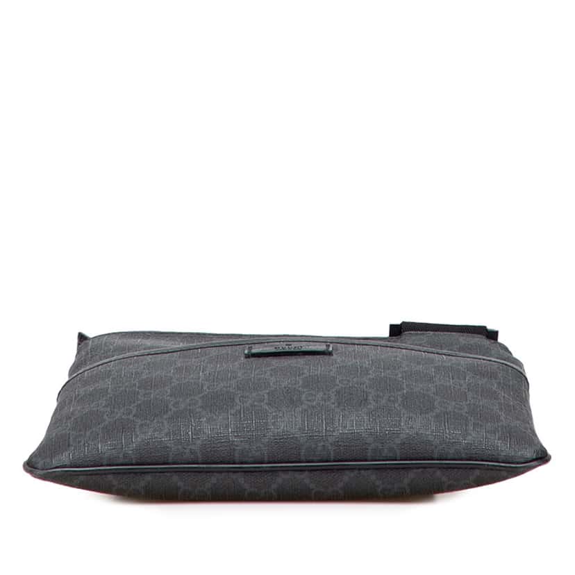 Gucci GG Supreme Crossbody Black Canvas Good condition - Inside View