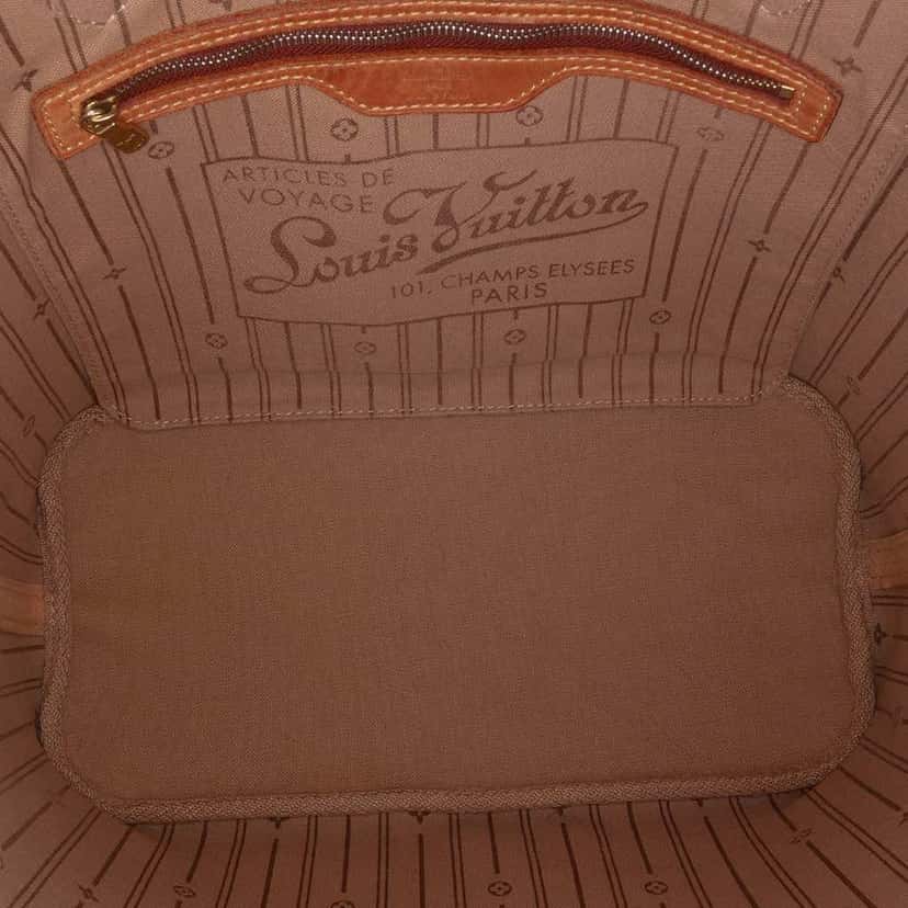 Louis Vuitton Monogram Neverfull MM Brown Canvas Good condition - Model View