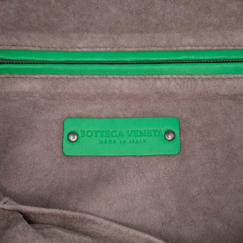 Bottega Veneta Medium Nappa Intrecciato Nodini Crossbody Green Leather Good condition - Box View