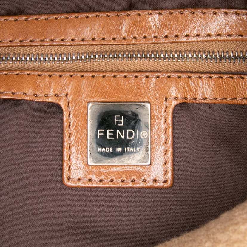 Fendi Cashmere Mamma Baguette Brown Wool Good condition - Box View