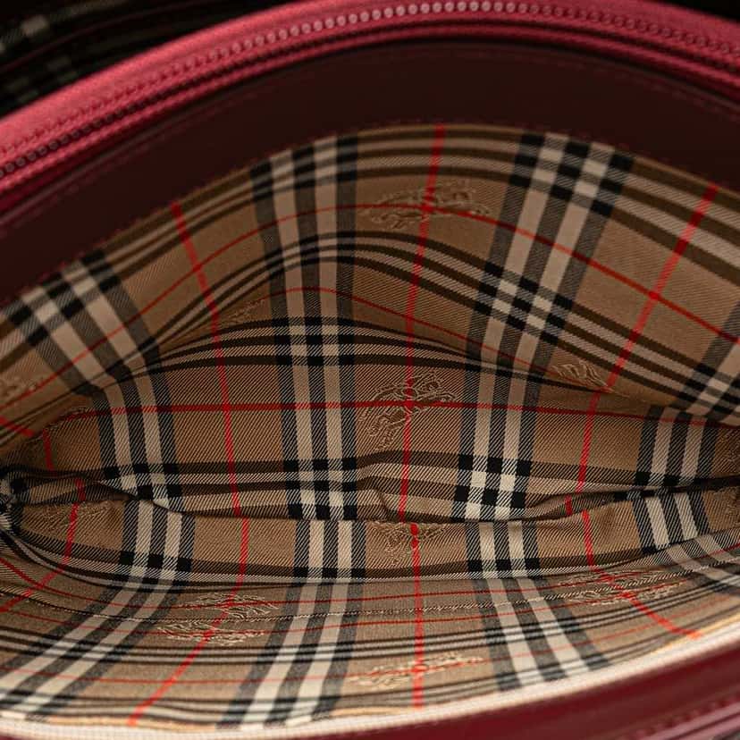 Burberry House Check Trimmed Leather Tote Red Leather Good condition - Model View