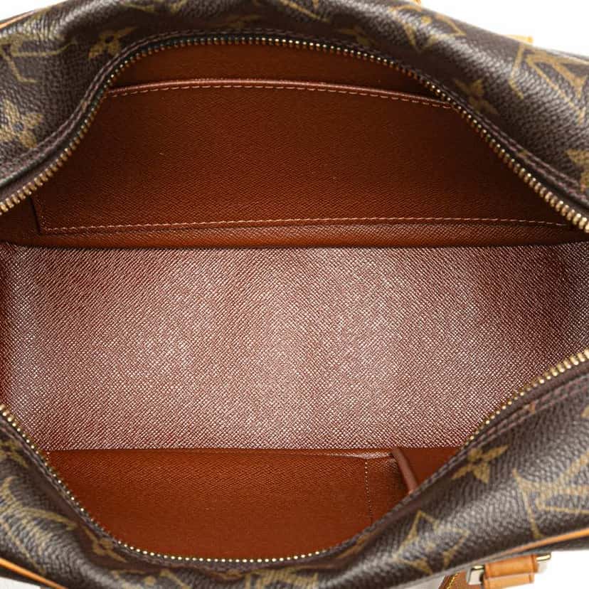 Louis Vuitton Monogram Cite MM Brown Canvas Good condition - Model View