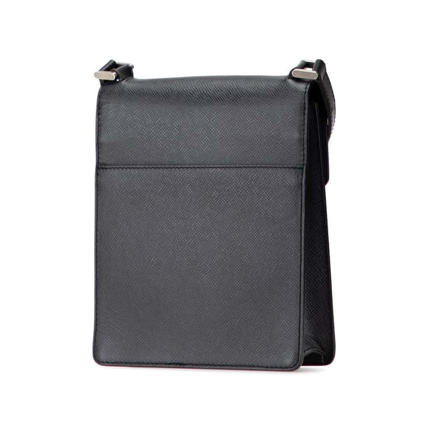 Louis Vuitton Taiga Pochette Kurgan Black Leather Good condition - Back View